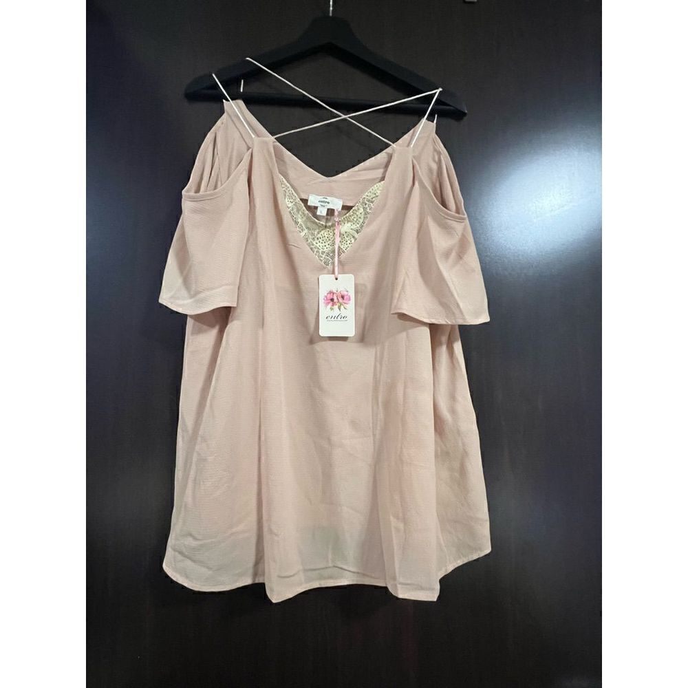Entro | peach house pink blouse cold shoulder cutout